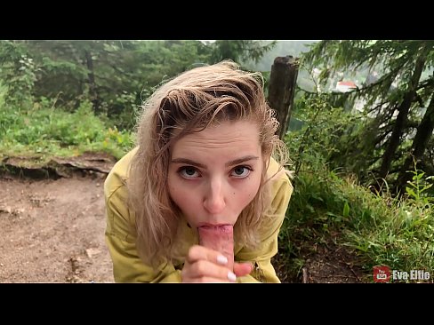 ❤️ Tyttö nielee spermaa julkisen suihinoton jälkeen - Eva Elfi ☑ Porno vk at us ❤